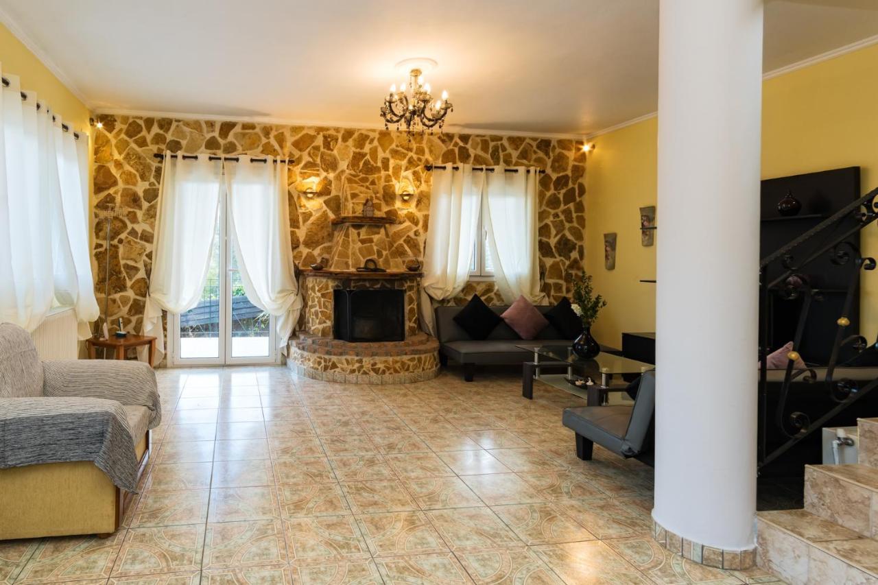 Villa Anne Marie Kavallouri Extérieur photo